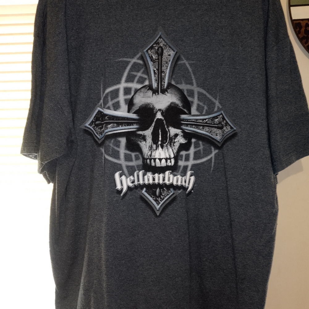 NWOT Gildan Cotton Men's Gray Graphic HellanBack T-Shirt Size XL